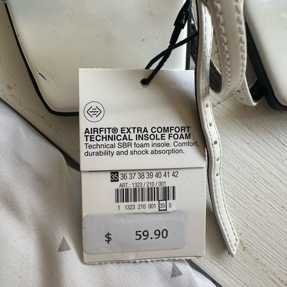 Zara White and Black Heels with Square-Toe Design - Picture 2 of 3